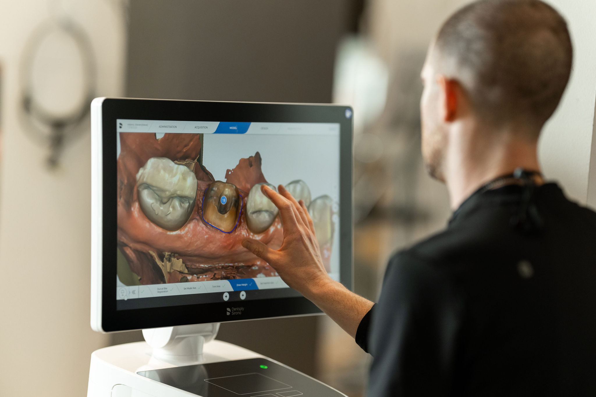 In-office side-by-side clinical support